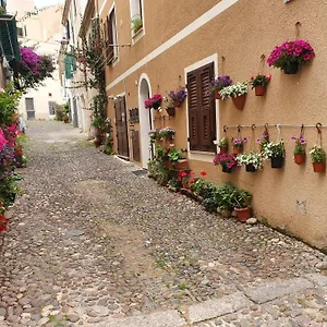 Bene Ennidhos House - Centro Storico Appartamento Alghero